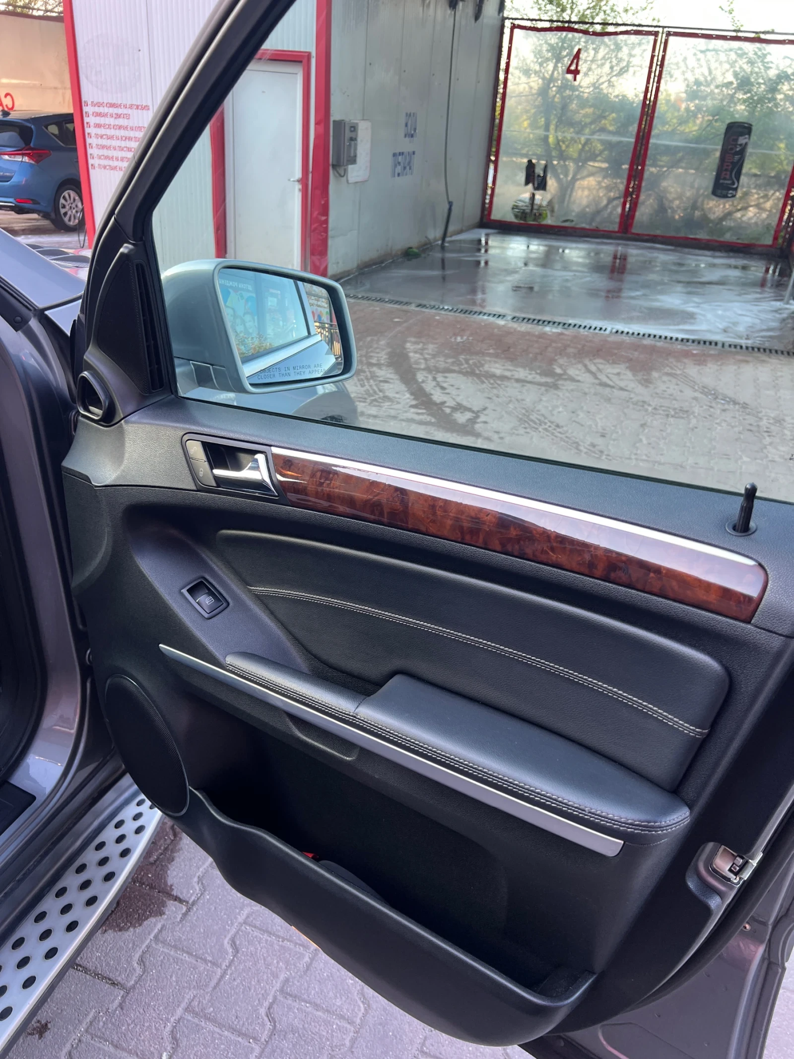Mercedes-Benz GL 500 450/USA/187 000км, снимка 13 - Автомобили и джипове - 54431904