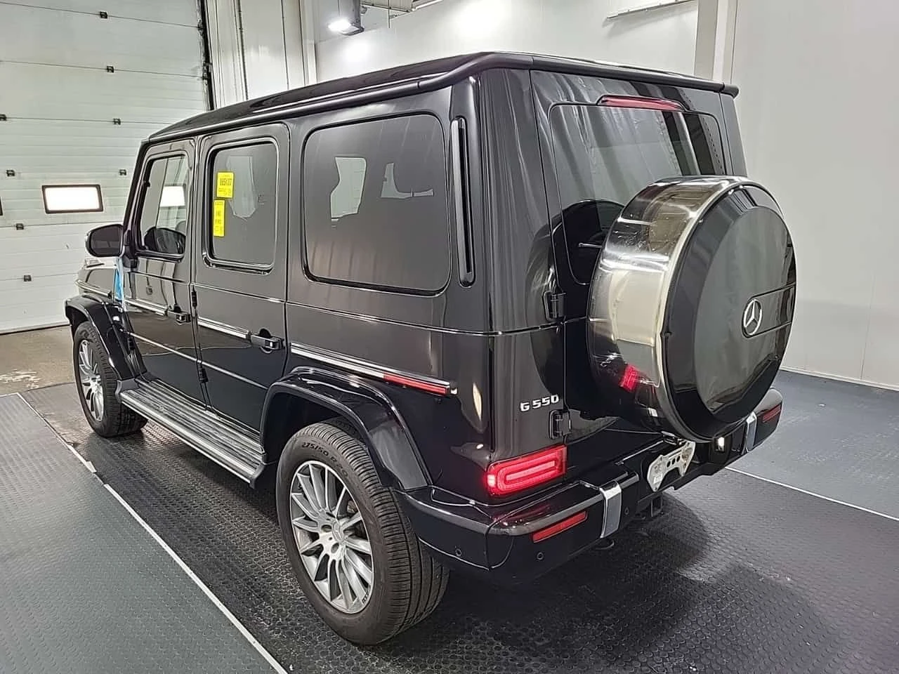 Mercedes-Benz G 500 * CARFAX * АВТОКРЕДИТ БЕЗ ПЪРВОНАЧАЛНА ВНОСКА, снимка 4 - Автомобили и джипове - 54719611