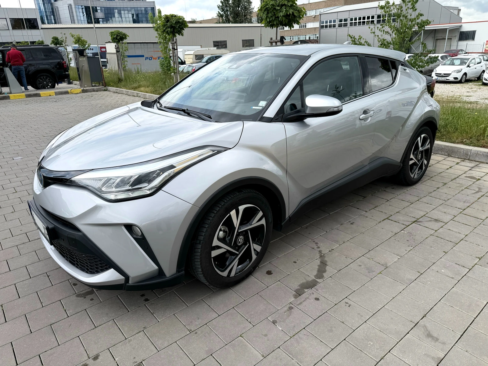 Toyota C-HR, снимка 7 - Автомобили и джипове - 54722322