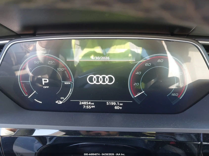 Audi Q8 E-Tron Prestige Quattro, снимка 7 - Автомобили и джипове - 54874938