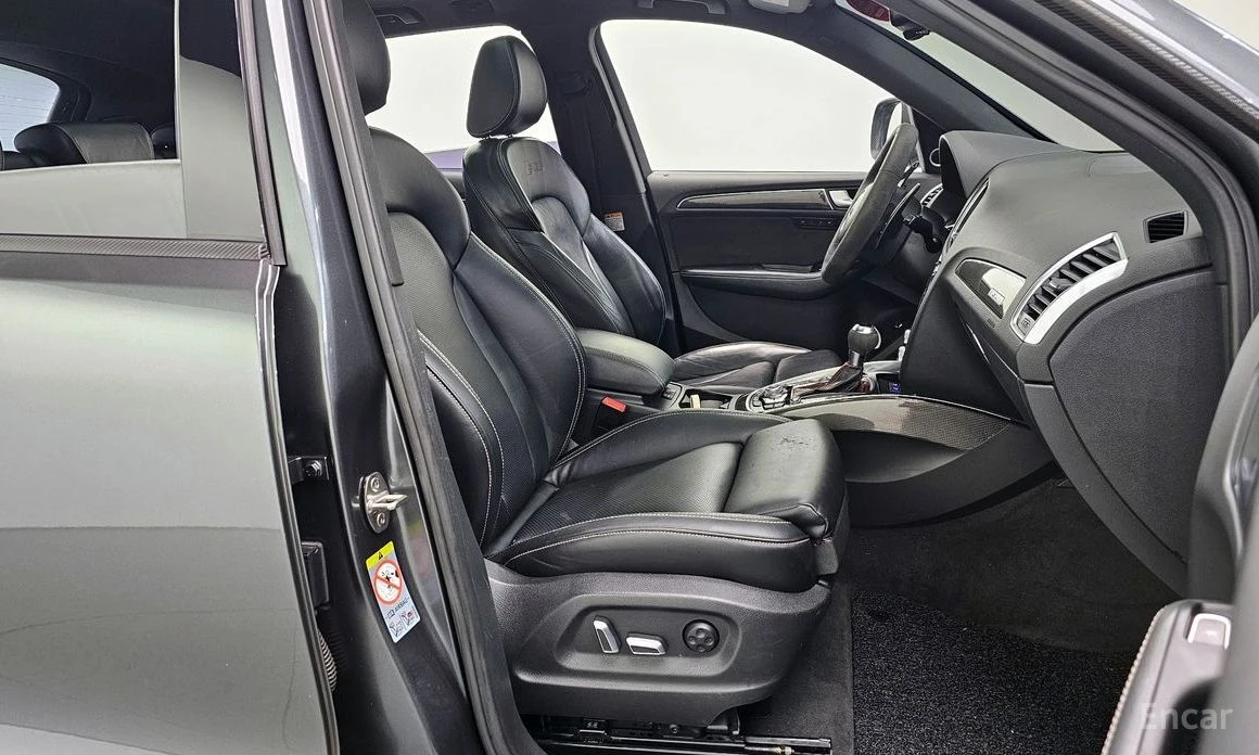 Audi SQ5, снимка 10 - Автомобили и джипове - 55516892