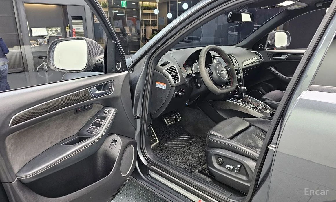Audi SQ5, снимка 11 - Автомобили и джипове - 55516892