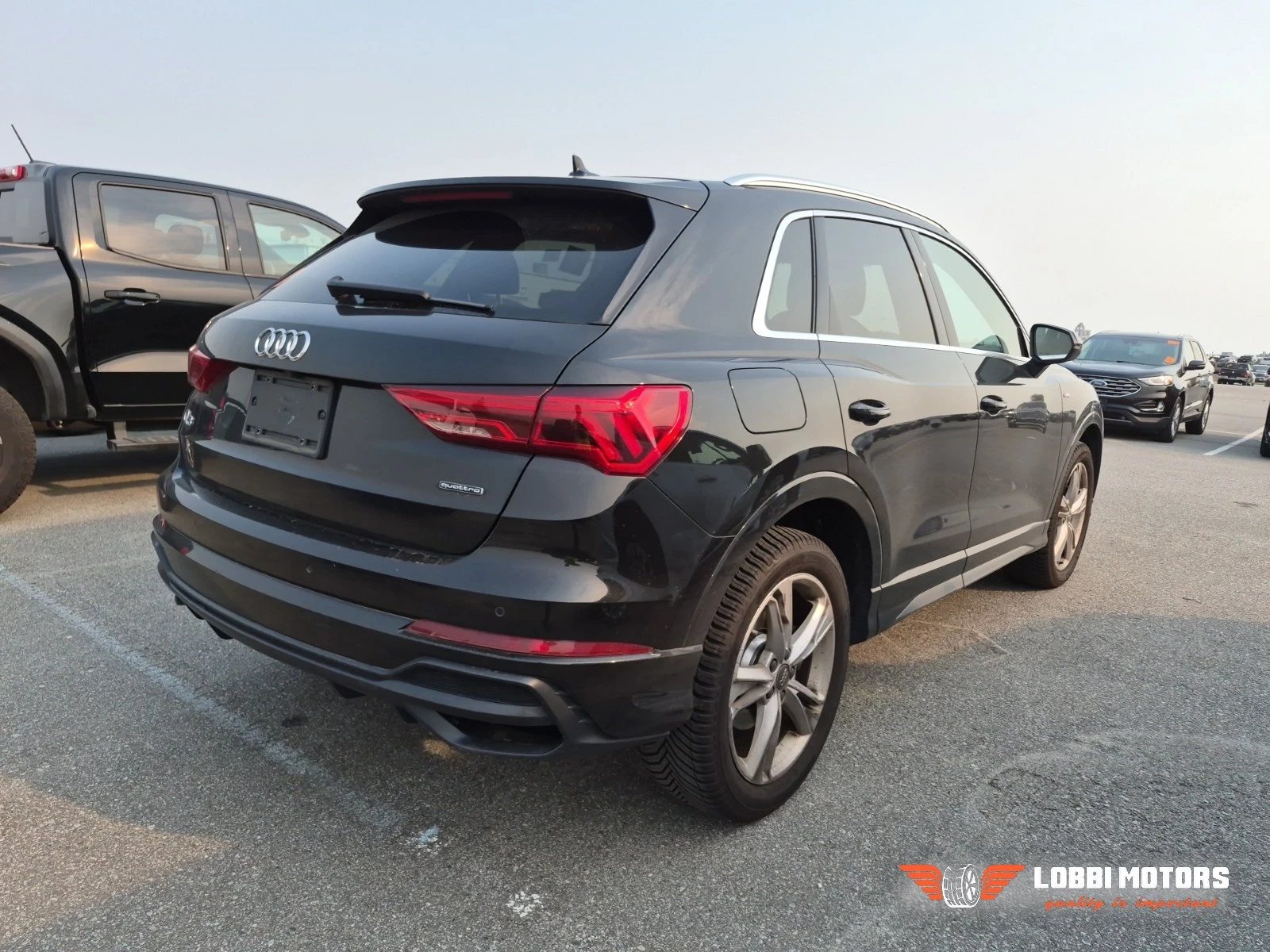 Audi Q3, снимка 3 - Автомобили и джипове - 56103874