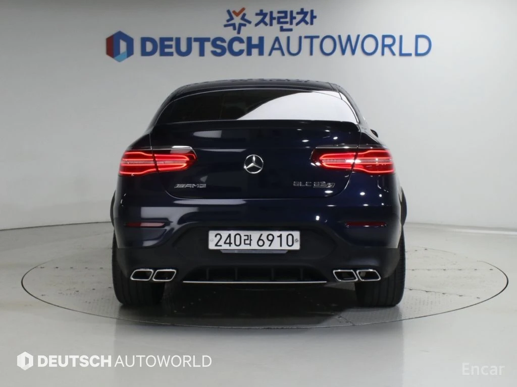 Mercedes-Benz GLC 63 AMG COUPE* BURMESTER* ДИСТРОНИК* 360КАМЕРА* ХЕДЪП* , снимка 4 - Автомобили и джипове - 56119613