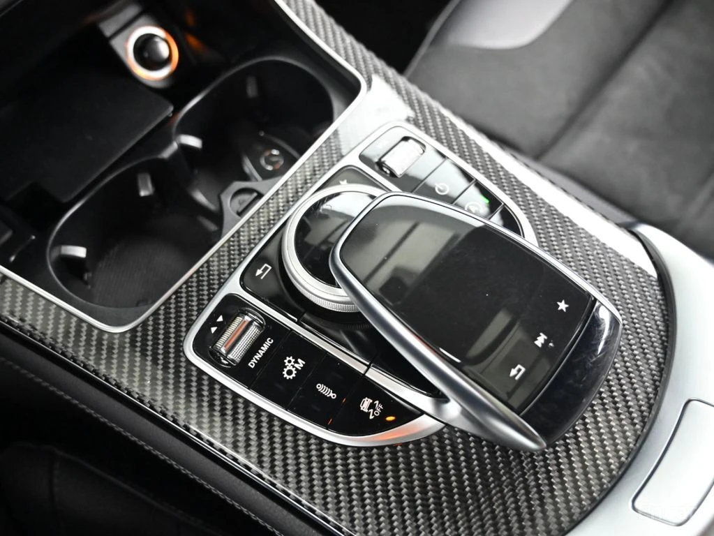Mercedes-Benz GLC 63 AMG COUPE* BURMESTER* ДИСТРОНИК* 360КАМЕРА* ХЕДЪП* , снимка 11 - Автомобили и джипове - 56119613