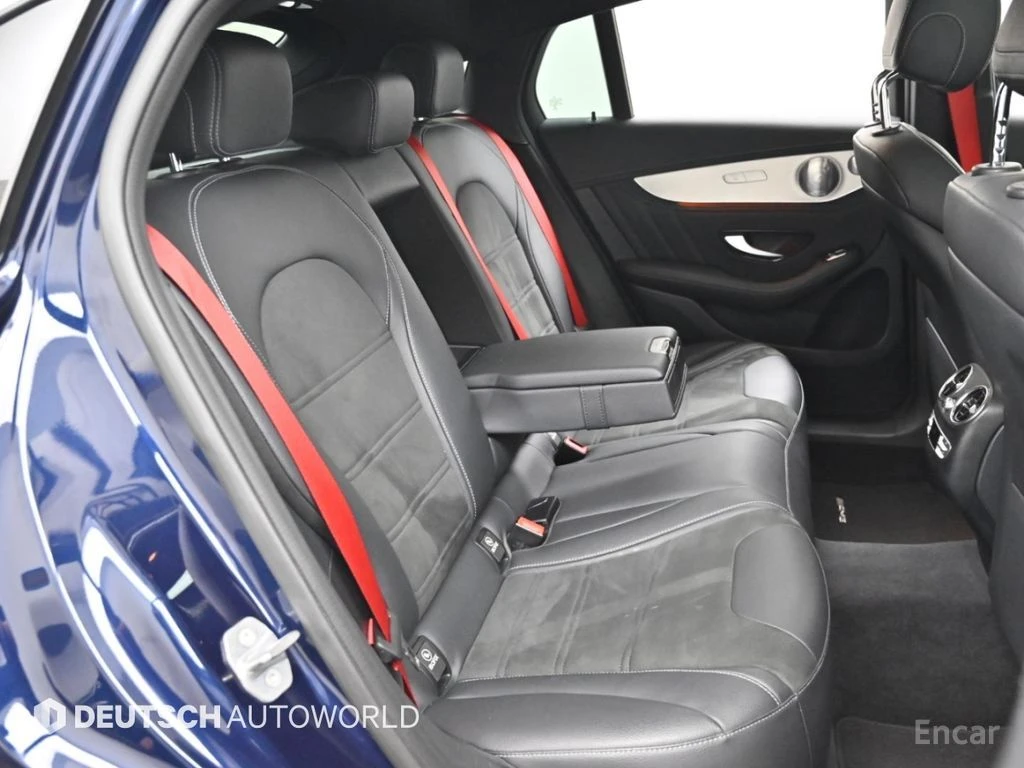 Mercedes-Benz GLC 63 AMG COUPE* BURMESTER* ДИСТРОНИК* 360КАМЕРА* ХЕДЪП* , снимка 16 - Автомобили и джипове - 56119613