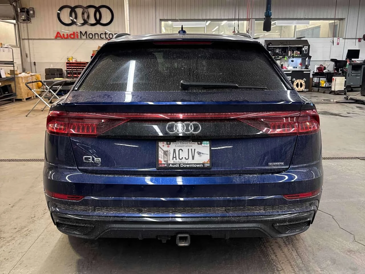 Audi Q8 * Technik * CARFAX * БЕЗ ПЪРВОНАЧАЛНА ВНОСКА, снимка 4 - Автомобили и джипове - 56320719