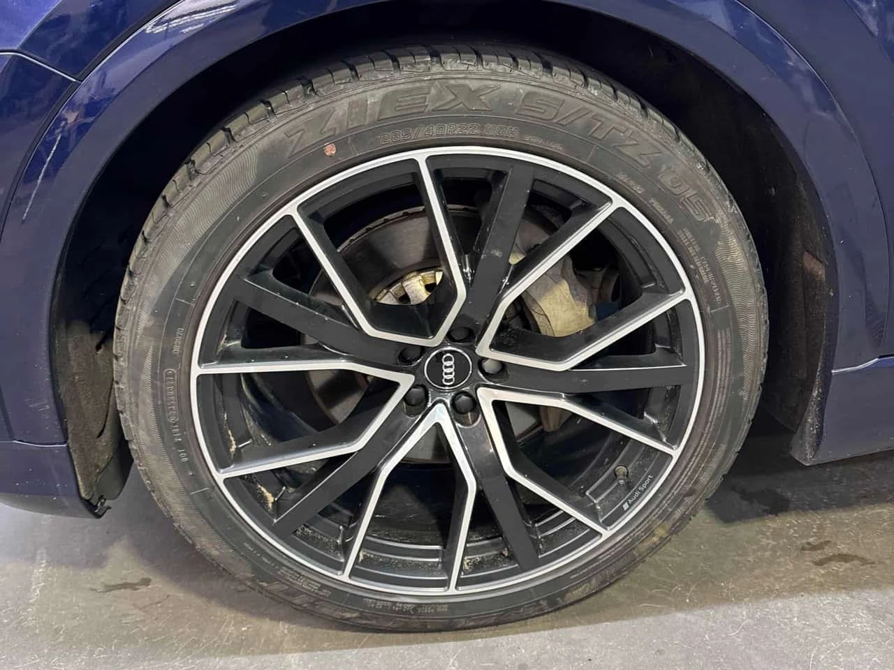Audi Q8 * Technik * CARFAX * БЕЗ ПЪРВОНАЧАЛНА ВНОСКА, снимка 7 - Автомобили и джипове - 56320719