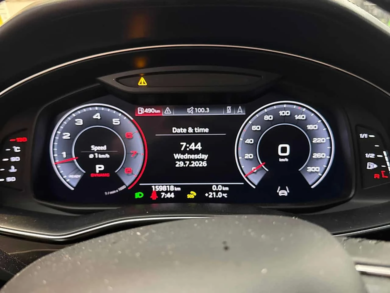 Audi Q8 * Technik * CARFAX * БЕЗ ПЪРВОНАЧАЛНА ВНОСКА, снимка 8 - Автомобили и джипове - 56320719