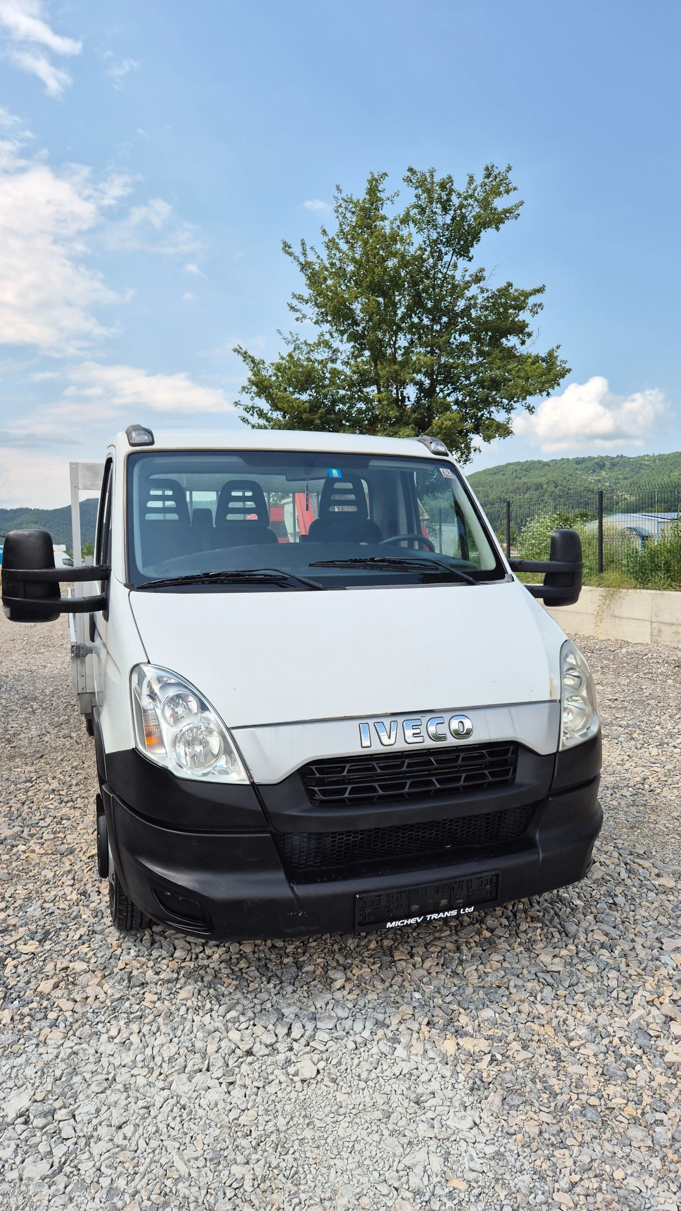 Iveco Daily 35c17* 4.30м.* КЛИМАТИК* ШВЕЙЦАРИЯ* , снимка 2 - Бусове и автобуси - 55134336
