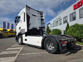     Renault T  - 
