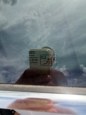 Audi A4 B9 SW 2017г задно ляво стъкло на панела, снимка 2