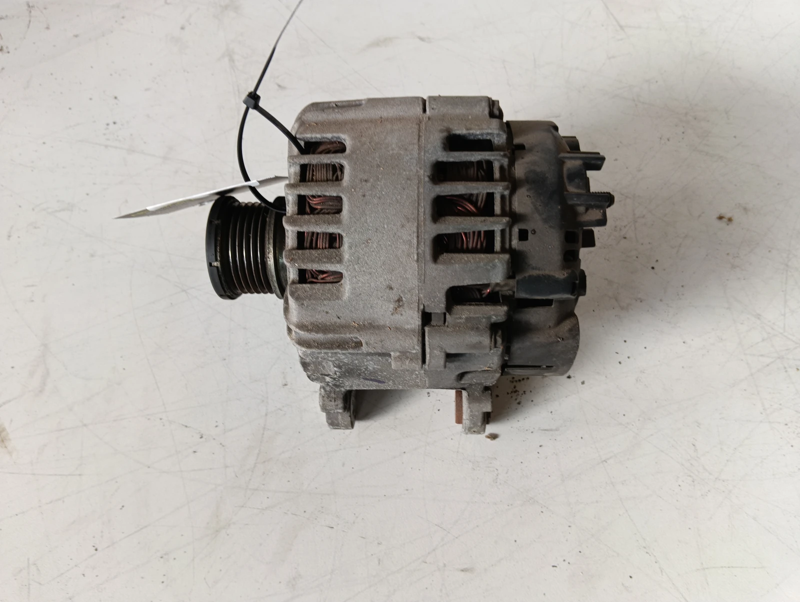 алтернатор 2.0TDI Audi A4