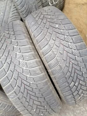 Гуми Зимни 215/70R16, снимка 2