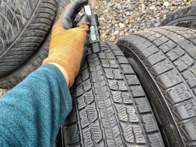 Гуми Зимни 195/80R15, снимка 3