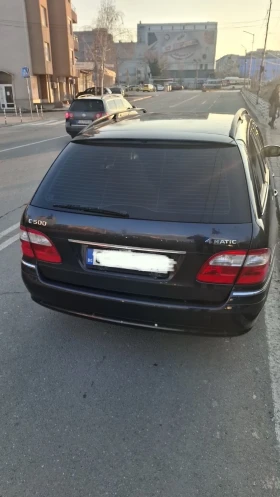 Mercedes-Benz E 500 4MATIC, снимка 4