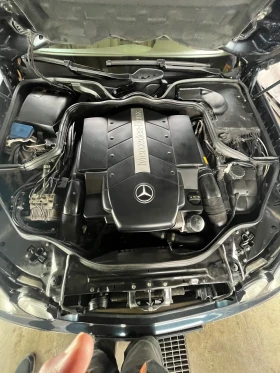 Mercedes-Benz E 500 4MATIC, снимка 11