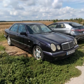 Mercedes-Benz E 200 Avantgarde, снимка 1