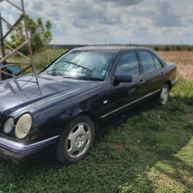 Mercedes-Benz E 200 Avantgarde, снимка 2