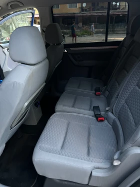 Обява за продажба на VW Touran ~8 300 лв. - изображение 7