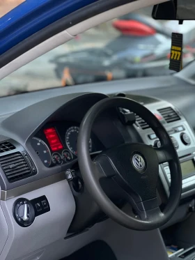 Обява за продажба на VW Touran ~8 300 лв. - изображение 5