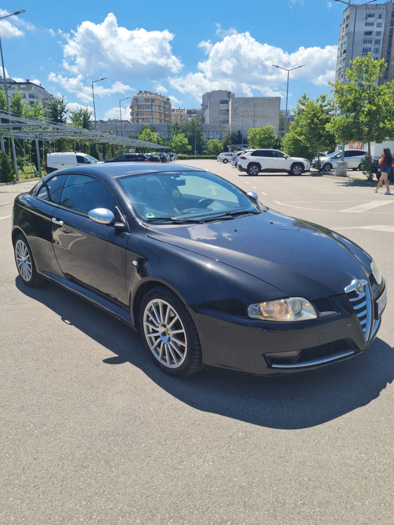 Alfa Romeo Gt 2000 165 CV 121 KW, снимка 1 - Автомобили и джипове - 47499795