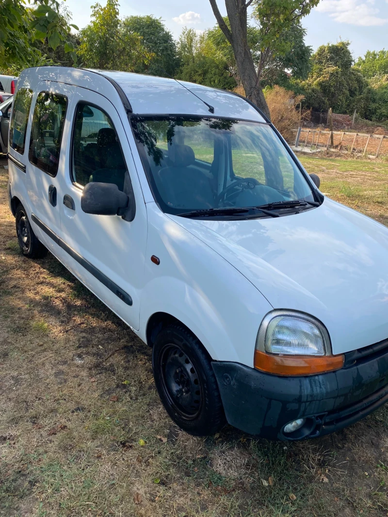 Renault Kangoo 1.4, снимка 1 - Автомобили и джипове - 47531674