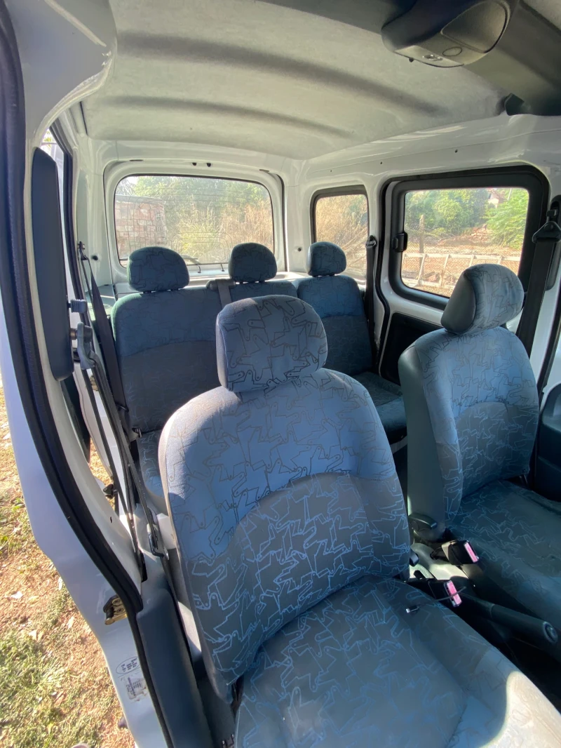 Renault Kangoo 1.4, снимка 5 - Автомобили и джипове - 47531674