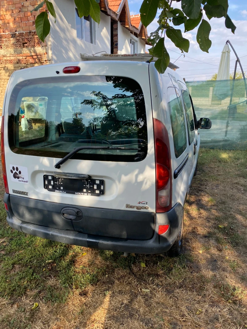 Renault Kangoo 1.4, снимка 2 - Автомобили и джипове - 47531674