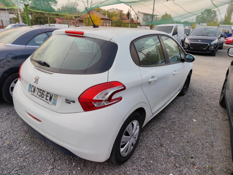 Peugeot 208 1.6HDi, снимка 2 - Автомобили и джипове - 47763858