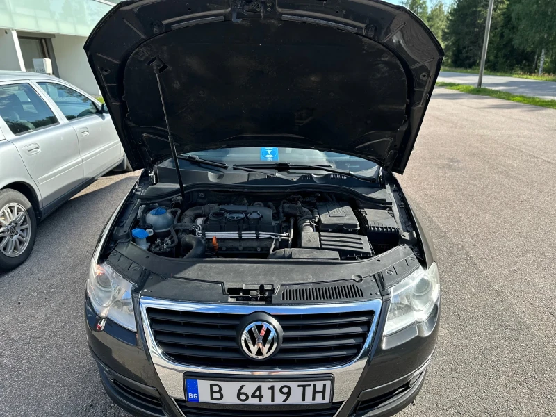 VW Passat TDI, снимка 16 - Автомобили и джипове - 48549860