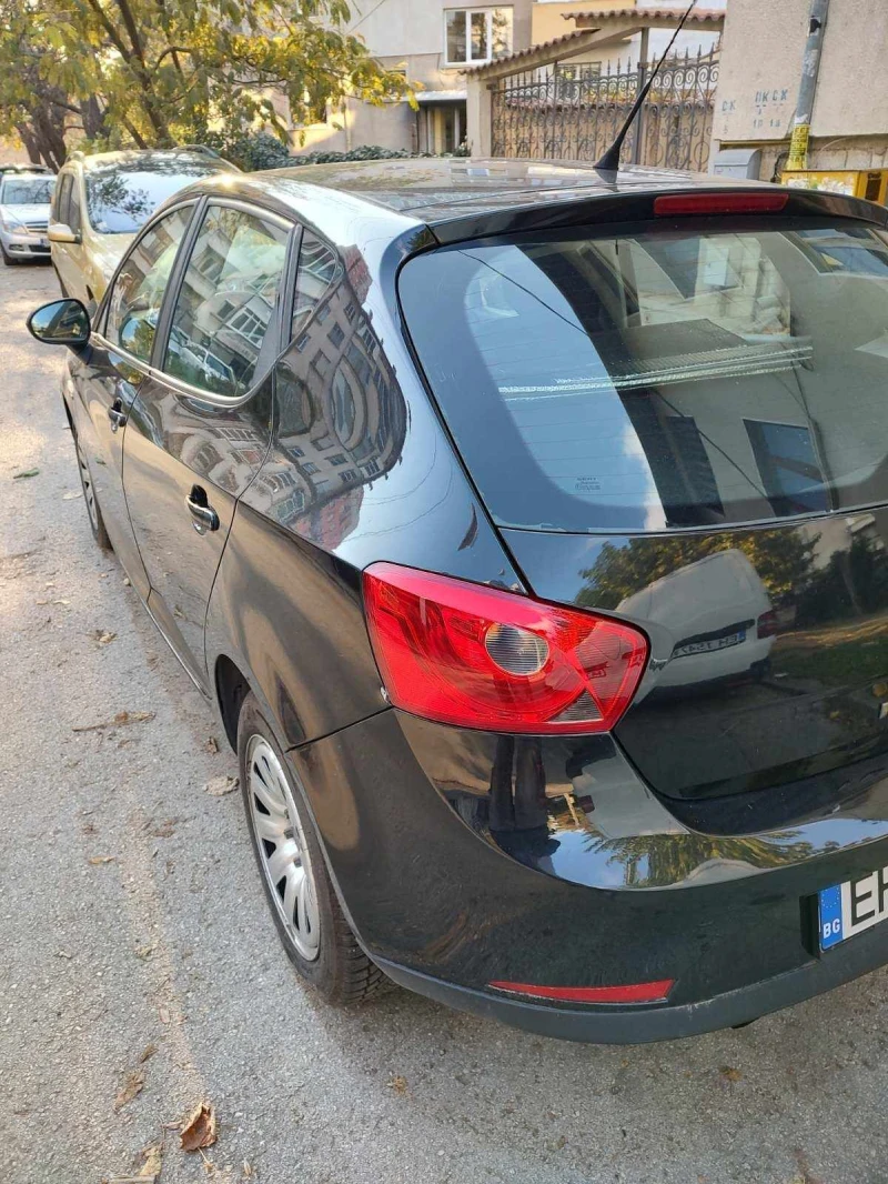 Seat Ibiza, снимка 2 - Автомобили и джипове - 48986330