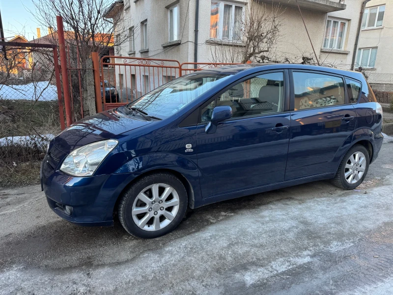 Toyota Corolla verso, снимка 2 - Автомобили и джипове - 49561197