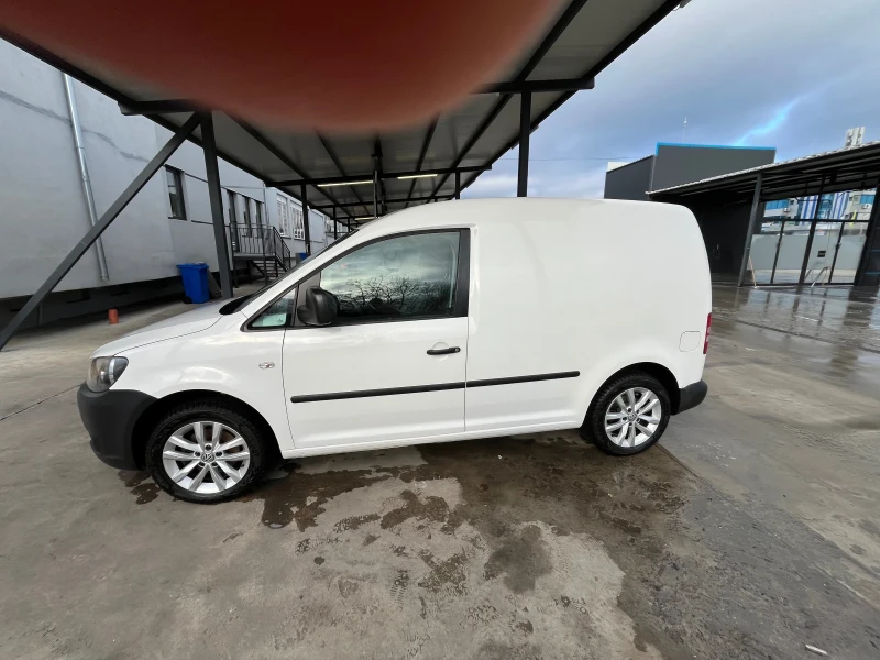 VW Caddy TDI, снимка 5 - Автомобили и джипове - 52490079