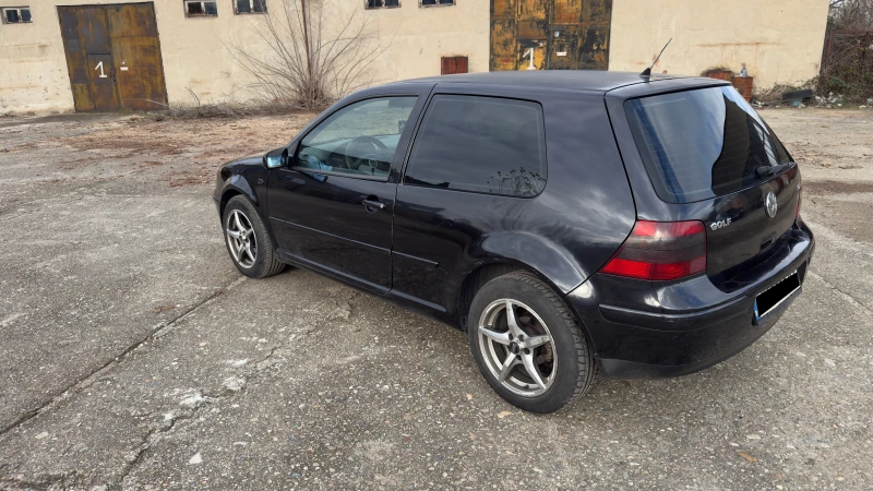 VW Golf IV, снимка 5 - Автомобили и джипове - 52656110