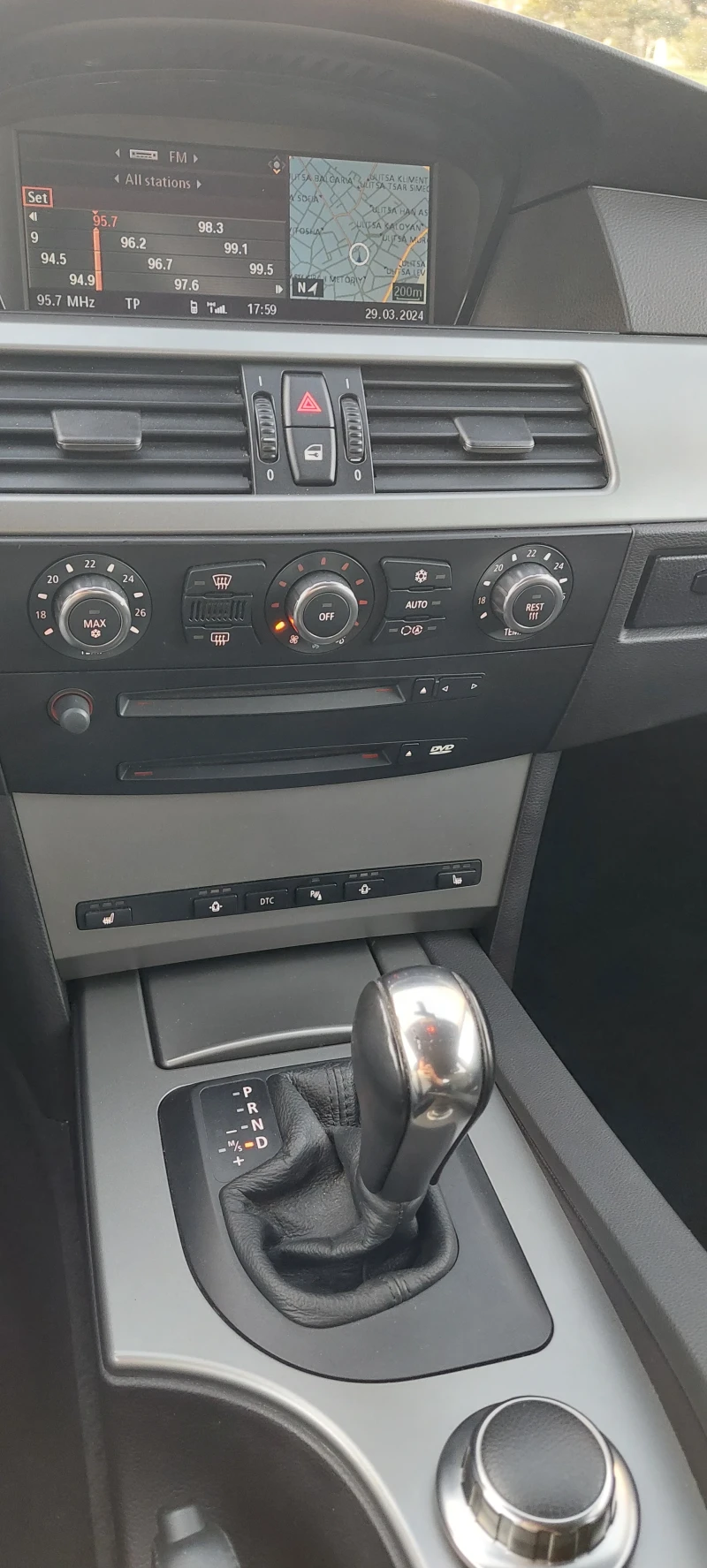 BMW 530, снимка 7 - Автомобили и джипове - 53240584