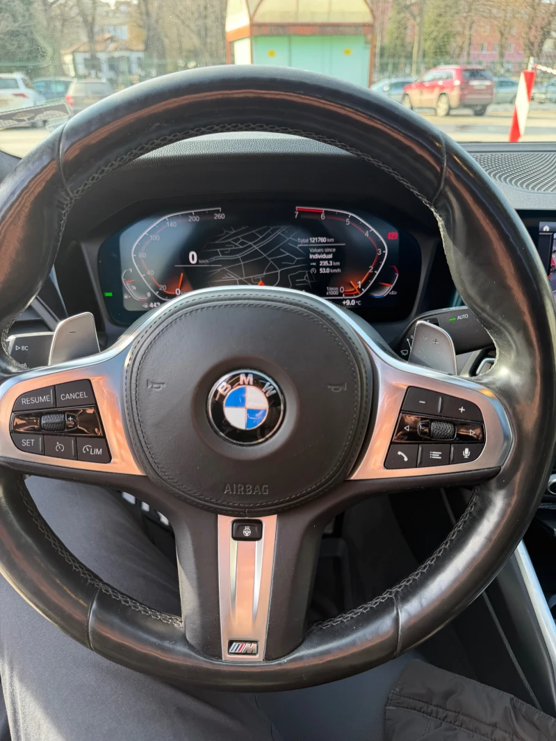 BMW 330 xDrive/M-Sport/Laser/Dravit Grey, снимка 14 - Автомобили и джипове - 53406348
