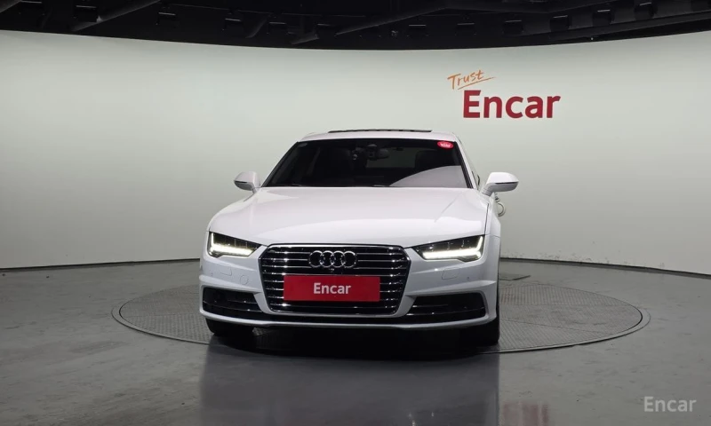 Audi A7, снимка 3 - Автомобили и джипове - 53475593