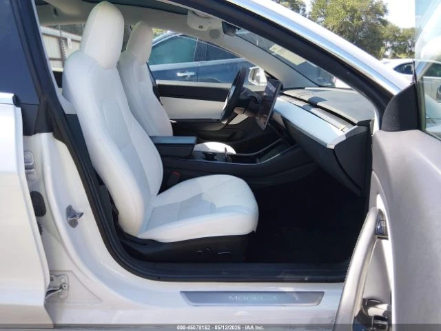 Tesla Model 3 PERFORMANCE DUAL MOTOR ALL-WHEEL DRIVE, снимка 5 - Автомобили и джипове - 55325427