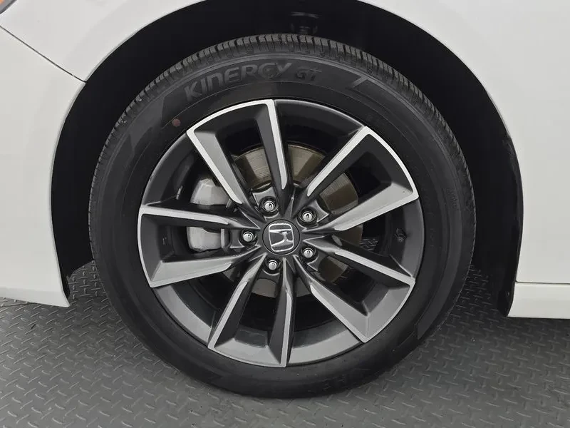 Honda Accord 10Th Generation 1.5 Turbo, снимка 5 - Автомобили и джипове - 55951234