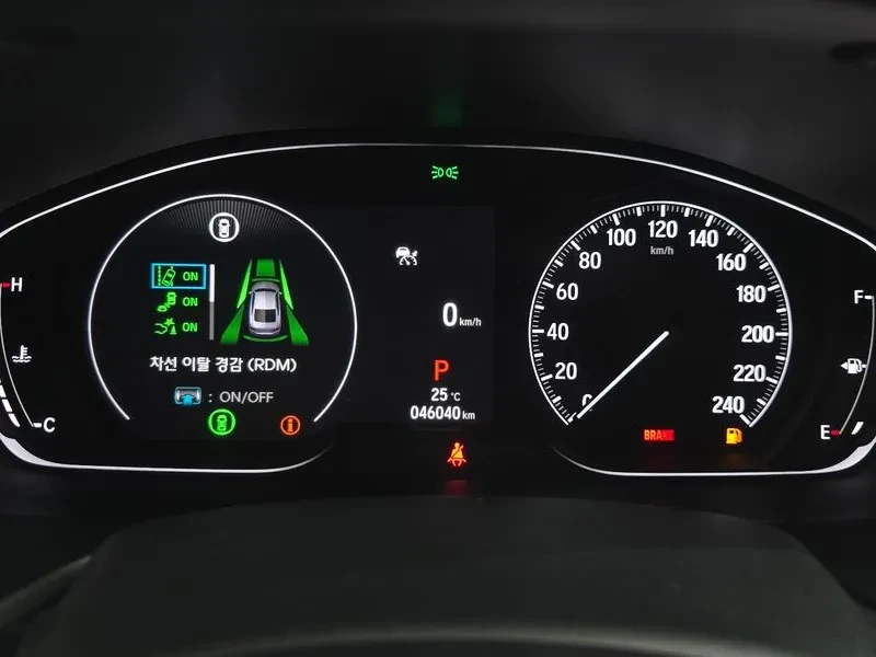 Honda Accord 10Th Generation 1.5 Turbo, снимка 8 - Автомобили и джипове - 55951234