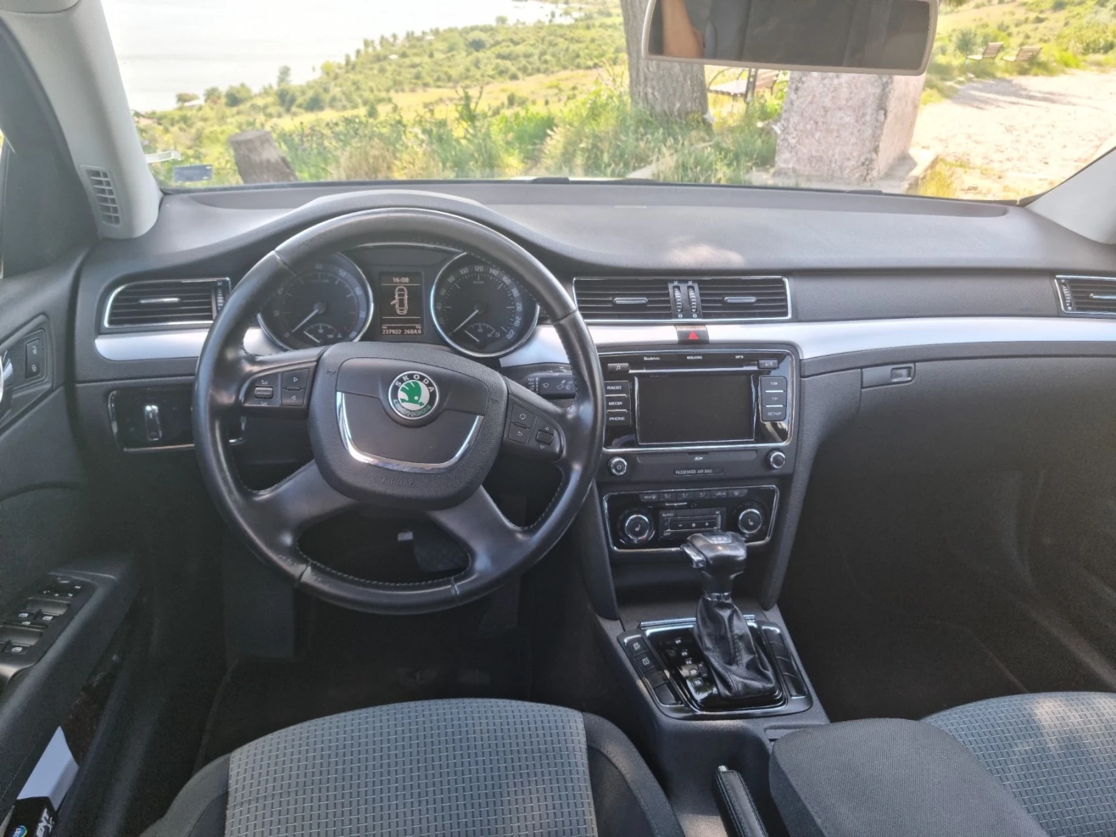 Skoda Superb 1.8 turbo - изображение 7