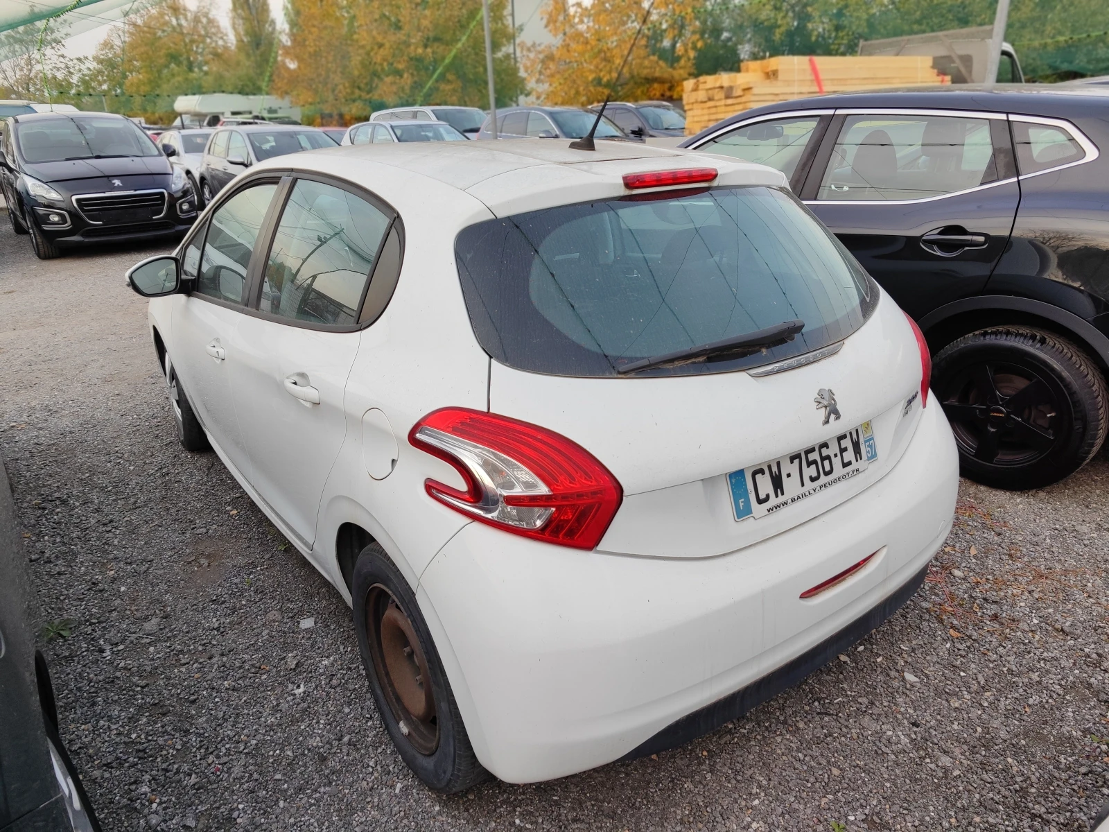 Peugeot 208 1.6HDi - изображение 3