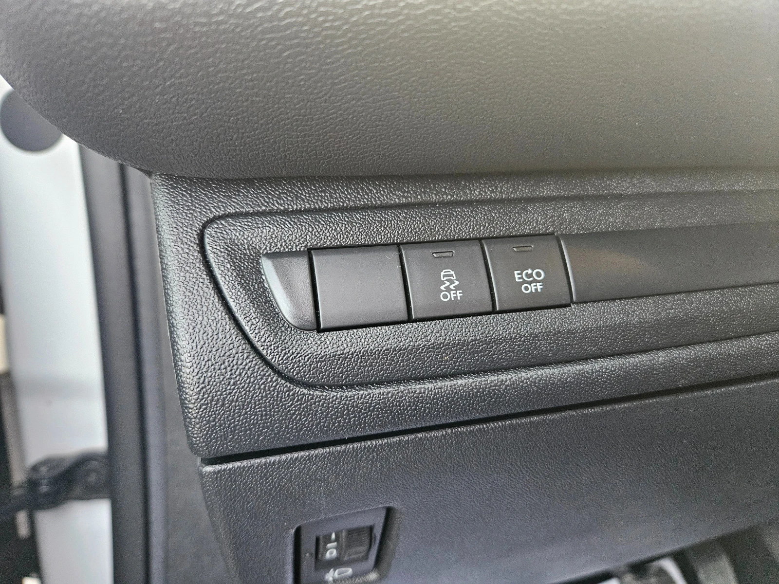 Peugeot 208 1.6HDi ������ | Mobile.bg � ����������� 15