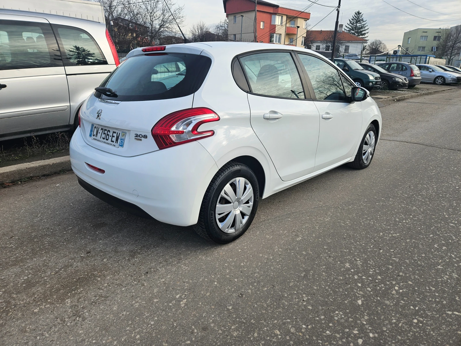 Peugeot 208 1.6HDi ������ | Mobile.bg � ����������� 6