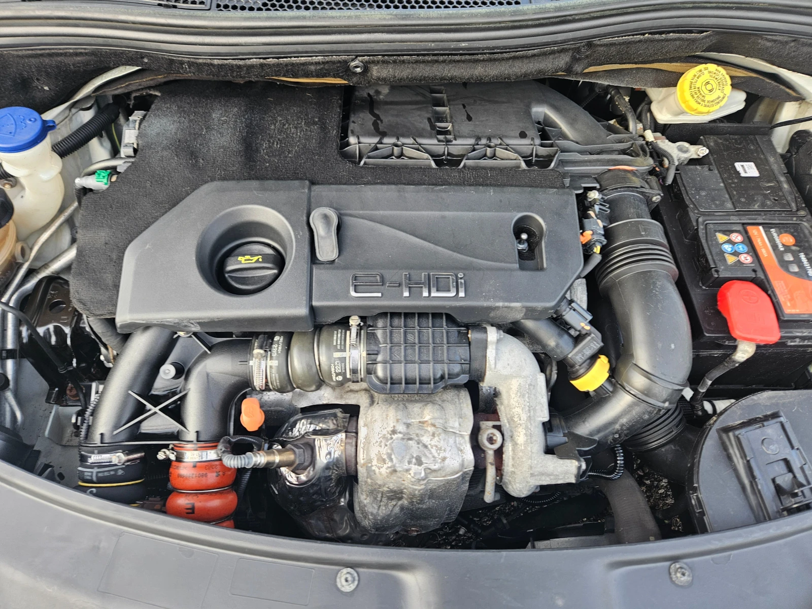 Peugeot 208 1.6HDi ������ | Mobile.bg � ����������� 17