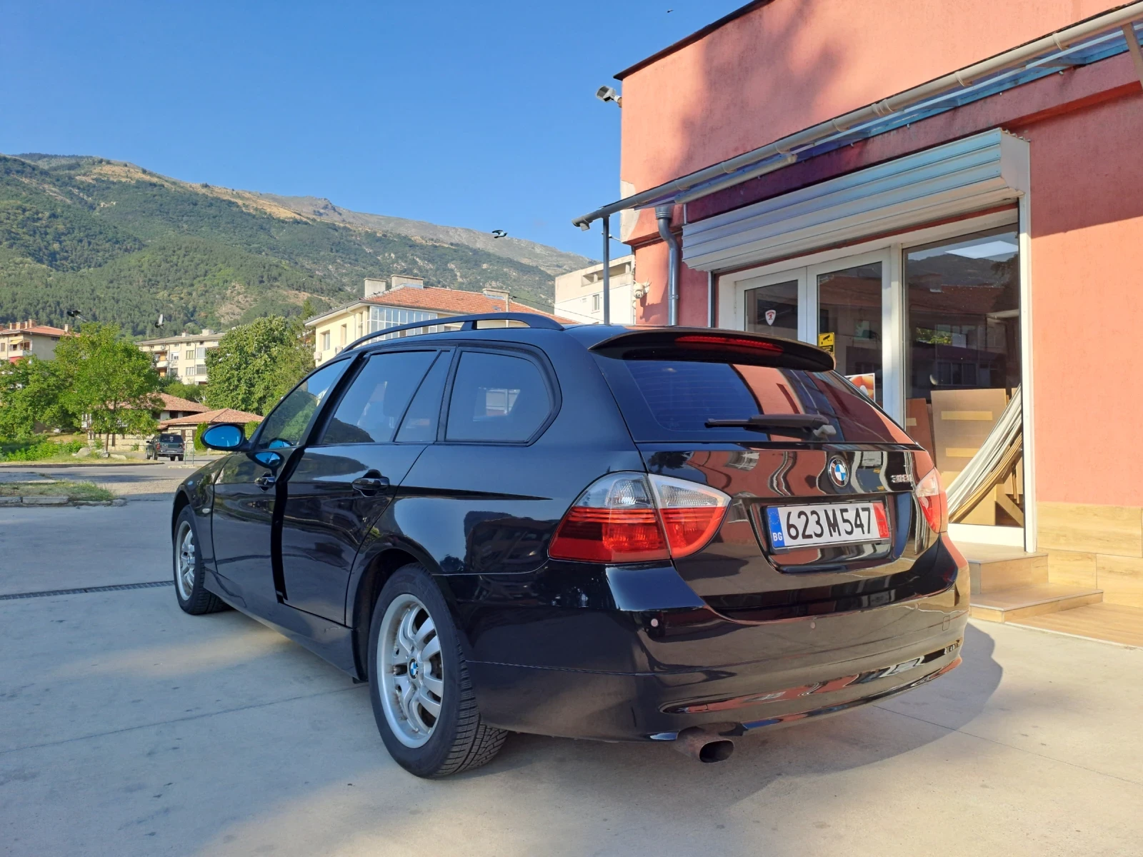 BMW 318 Климатроник/Парктроник/Лизинг - изображение 4