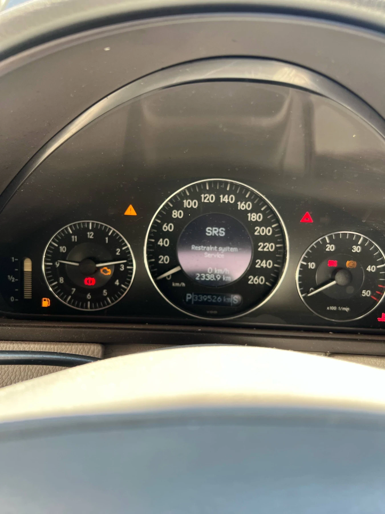 Mercedes-Benz CLK 270 - изображение 7