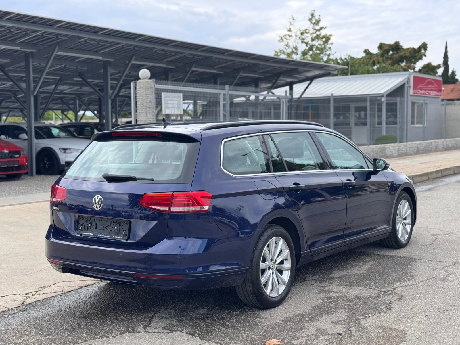VW Passat 1.6TDI DSG 120кс * 2019* ПЕРФЕКТЕН - изображение 5