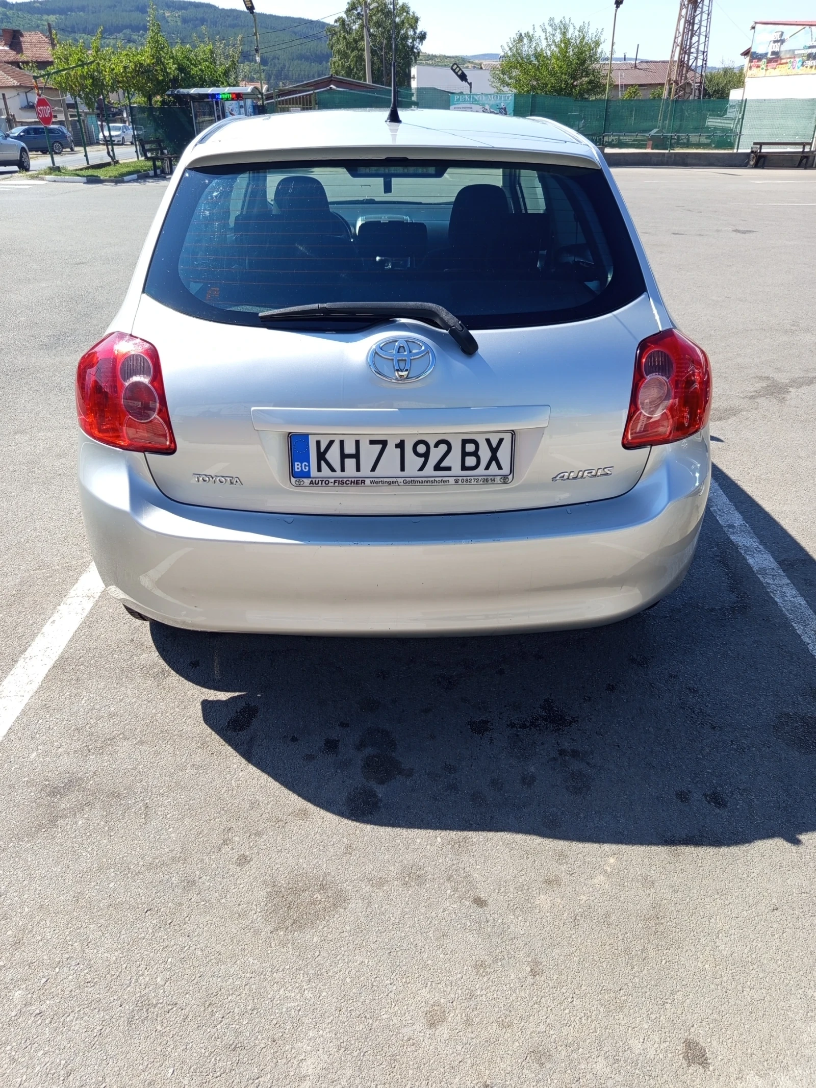 Toyota Auris  - изображение 4